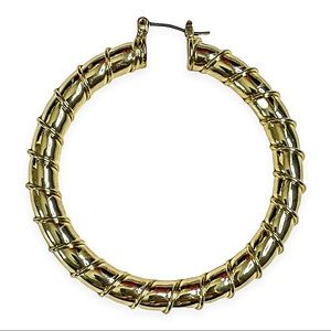 Essentials by A&B Chunky Hoop Earrings Wrapped Hoop Design 90s Style Gold Finish